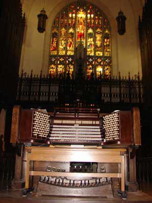 Metropolitan United Church pipe organ